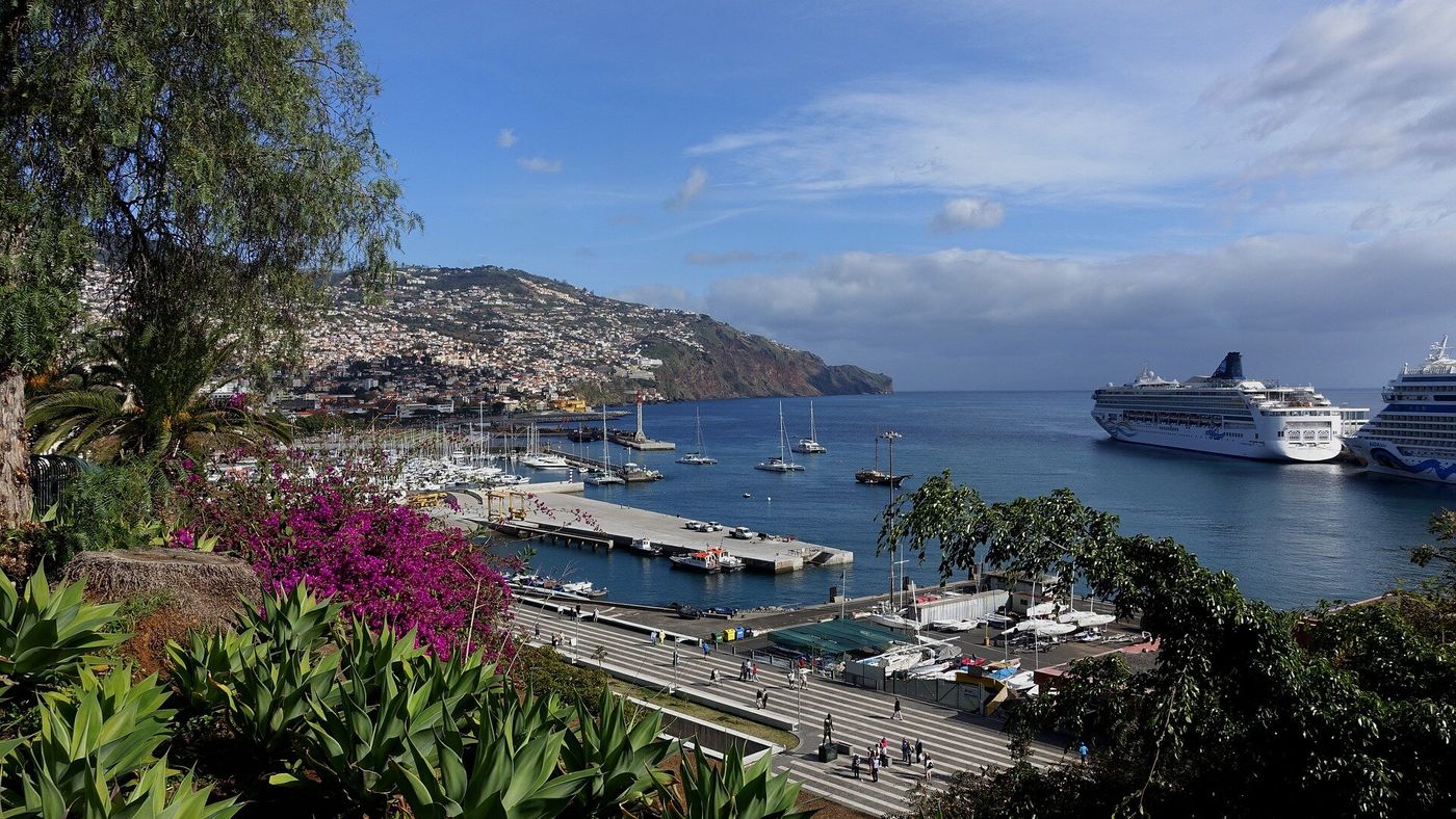 Car Rental in Madeira SIXT rent a car